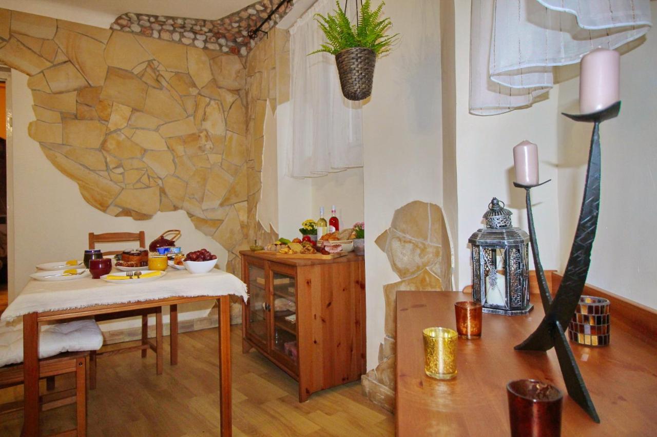 Cosy Castle Apartment ブダペスト エクステリア 写真
